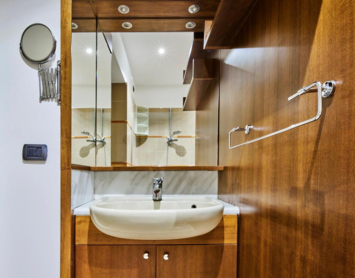 Sempione Luxury Suite - Exclusive Apartment Milano Eksteriør billede